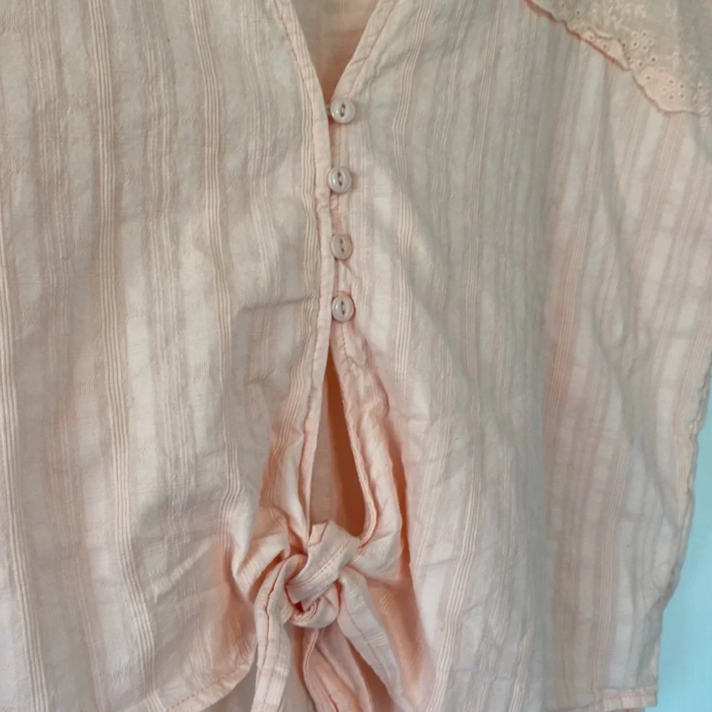 Molly Bracken Blush Pink Tie Front Cropped Top Eyelet Lace Boho Romantic Small - Picture 5 of 11